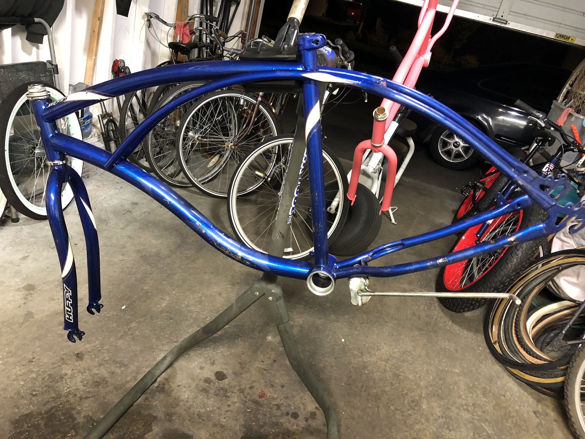 Men’s cruiser bike frame