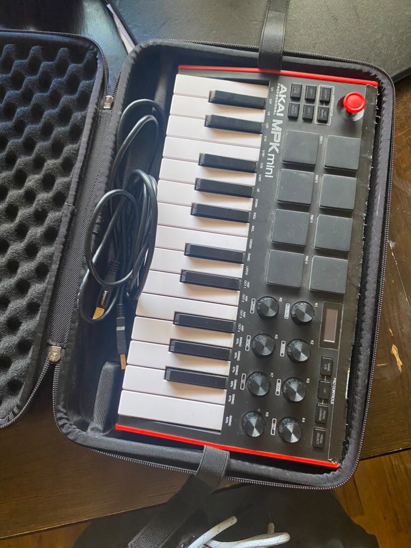 Akai Mini Midi Keyboard 