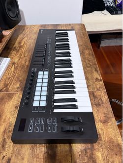 Novation 49 key midi keyboard mk3