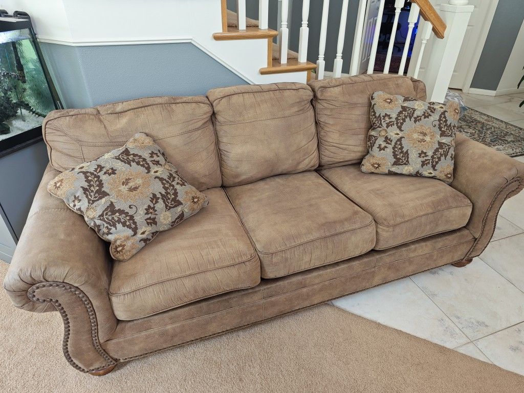 Ashley Shadsburne Queen Sofa Sleeper Couch