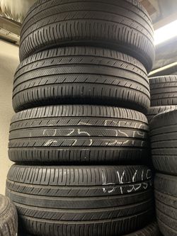 Tires 235-55r19 Michelin