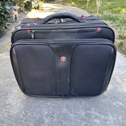 Wenger The Patriot rolling briefcase (used)