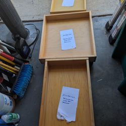 Drawer W/Rollers, Under Bed Or? Hardwood.
