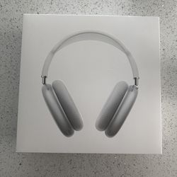 AirPods Maxes Silver - Brand New And Barley Used