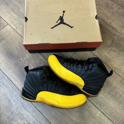 Jordan 12 University Gold - Size 9.5m