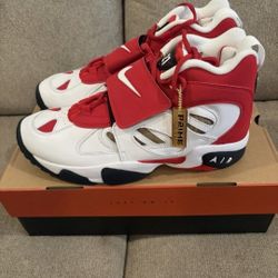 Brand New Nike Diamond Turf 2 Reverse Sz 13