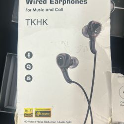 Wired Earphones 