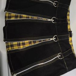 TRIPP NYC Skirt size M