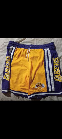 Laters basketball shorts size large