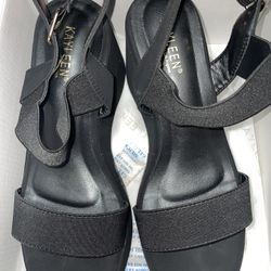 Woman’s Black Wedge/Platform Sandals 
