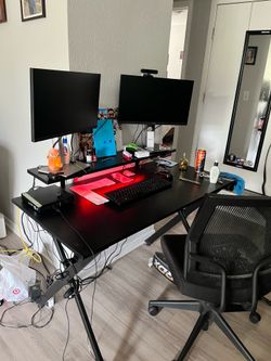 Designia Gaming Desk