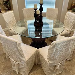 Pedestal Dining Table Rattan  w Glass Top and Chairs