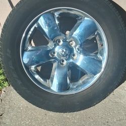 2014 Dodge 1500 20inch Stock Rims And Tires Full Set $400 