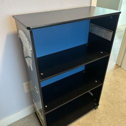 Batman kids bookshelf - FREE 