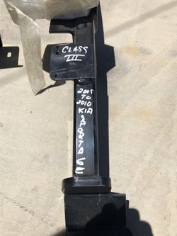 Reese trailer hitches. New fit Nissan extera other for Kia Sportage.