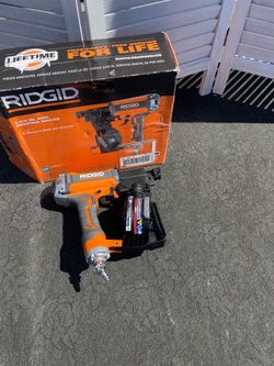 RIDGID 1-3/4 in. Coil Roofing Nailer