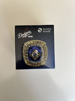1988 Tommy World Series Ring