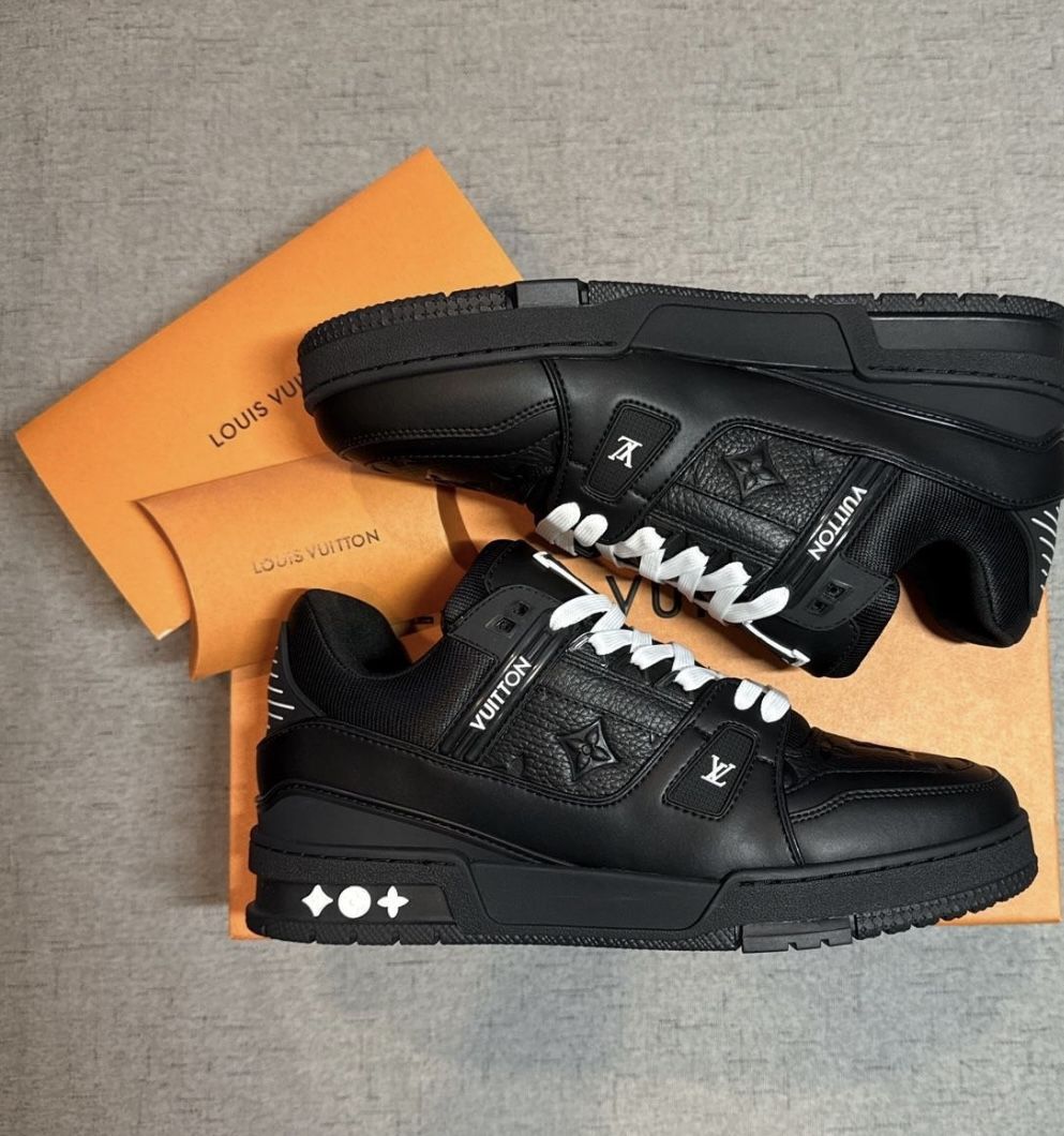 LV Skates Size 7 Box,Receipt 