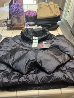 Women’s crop puffer jacket