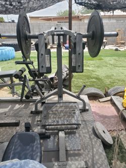 Squat and leg curl machines