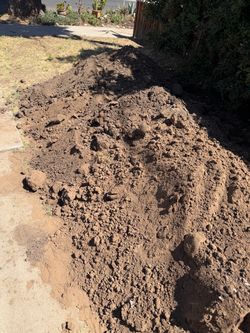 Free clean dirt