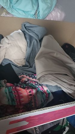 Womans clothes size large 11,12,13
