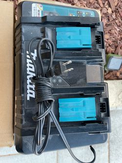 Makita DC18RD Dual 2 TWO Battery Charger