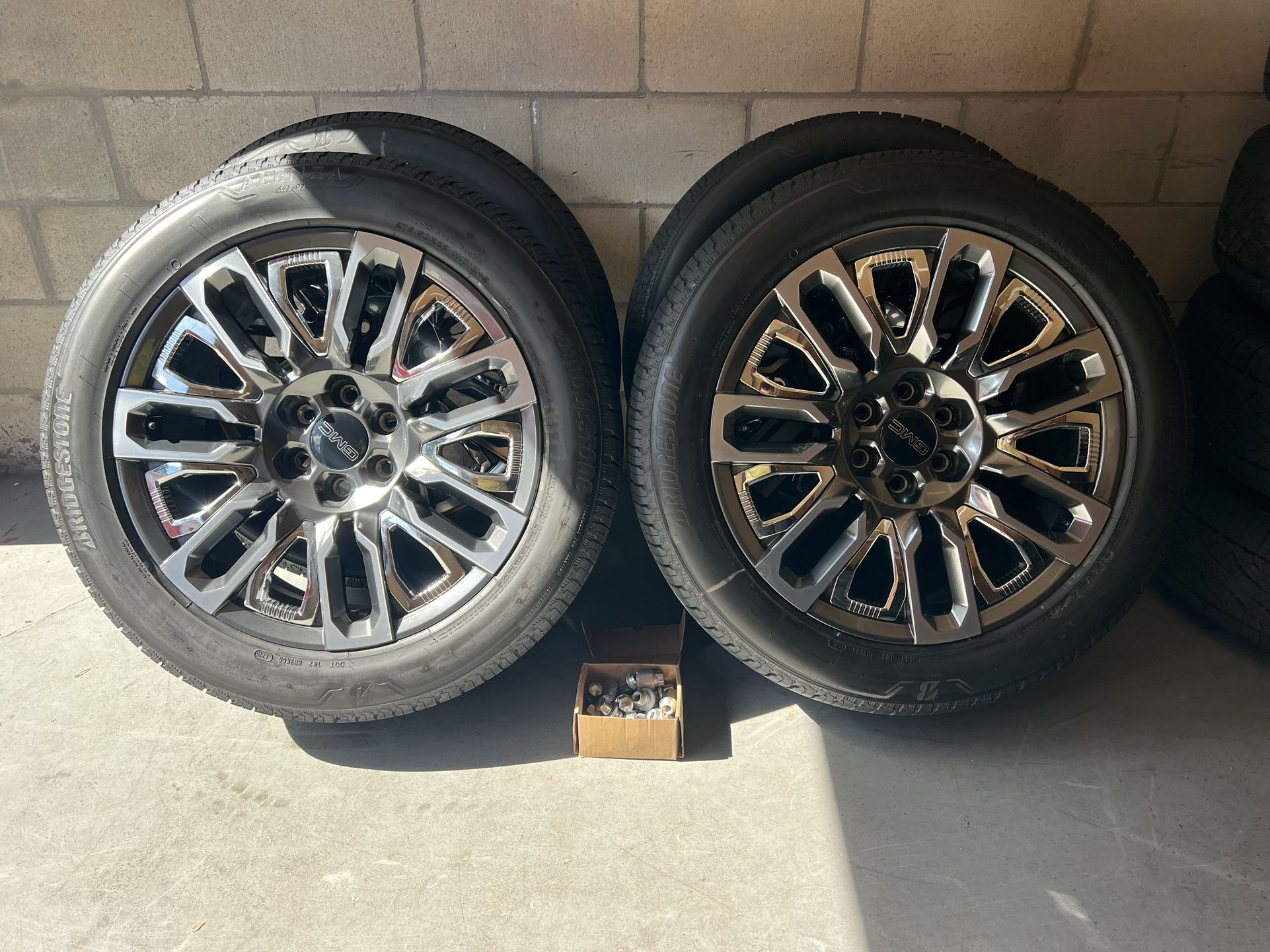 Brand New GMC Denali Ultimate Wheels