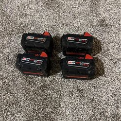 Milwaukee Batteries 