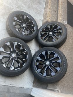 New Toyota Rav 4 rims and tires 19” Oem factory wheels rines y llantas nuevas fits rav4 Sienna Highlander Tacoma 5 lugs