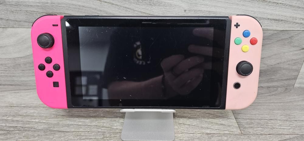 Nintendo Switch Console (A1D023266)