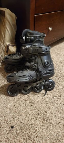 Roller blades