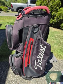 Titleist golf bag