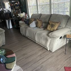 Reclining Sofa, Loveseat & Recliner