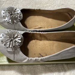Naturalizer Flat Shoes 