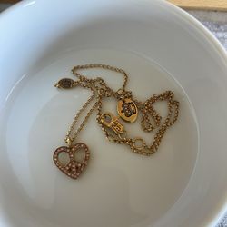 Juicy Couture Pink Crystal / rhinestone Heart Pendant Necklace gold Delicate.