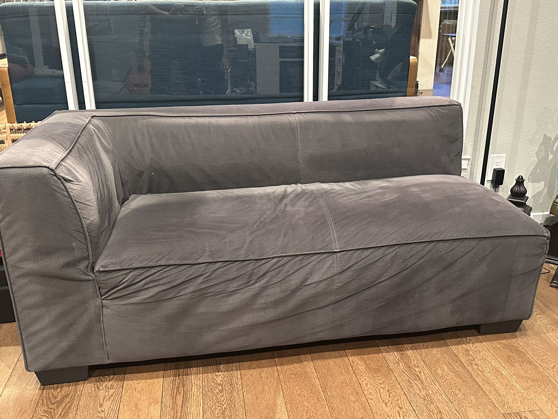 Contemporary Chaise Grey Velvet