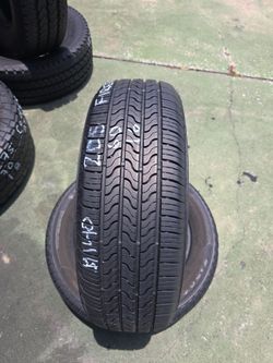 2 used 205/60R16 Firestone All Seasons