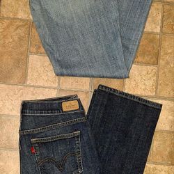 LADIE'S LEVI'S/SIZE 12/SHORTS SIZE 33