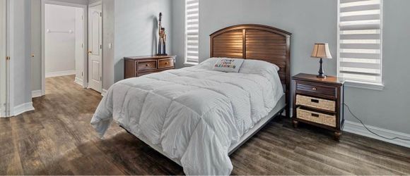 Queen size bedroom set