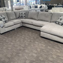 Grey Sectional Couch New 