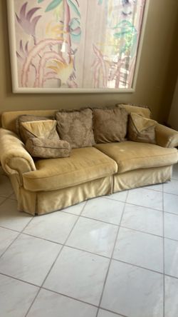 Moving sale beautiful French style shirted couch throw pillows