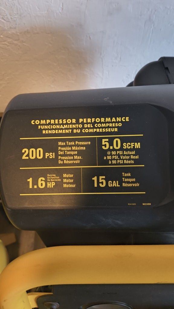 Dawelt Compressor Performance 15GAL, 200psi, 1.6HP, 5.0 scfm.