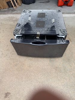 Samsung washer/ Dryer base
