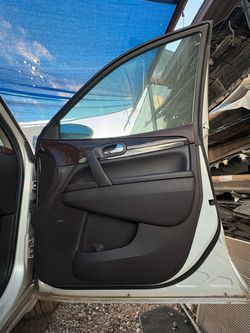 2010-2017 Buick Enclave front passenger door