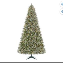 9ft Sparkling Amelia Pine Pre Lit Tree 