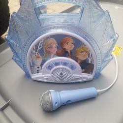 Frozen 2 Sing Along Box With Microphone