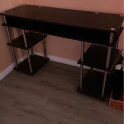 Manicure Table/Desk