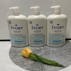 IVORY. BODY WASH