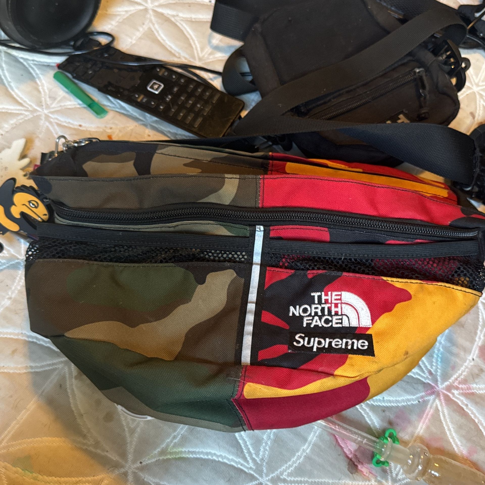 Northface Supreme Colon